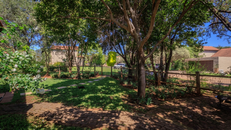 To Let 3 Bedroom Property for Rent in The Coves North West